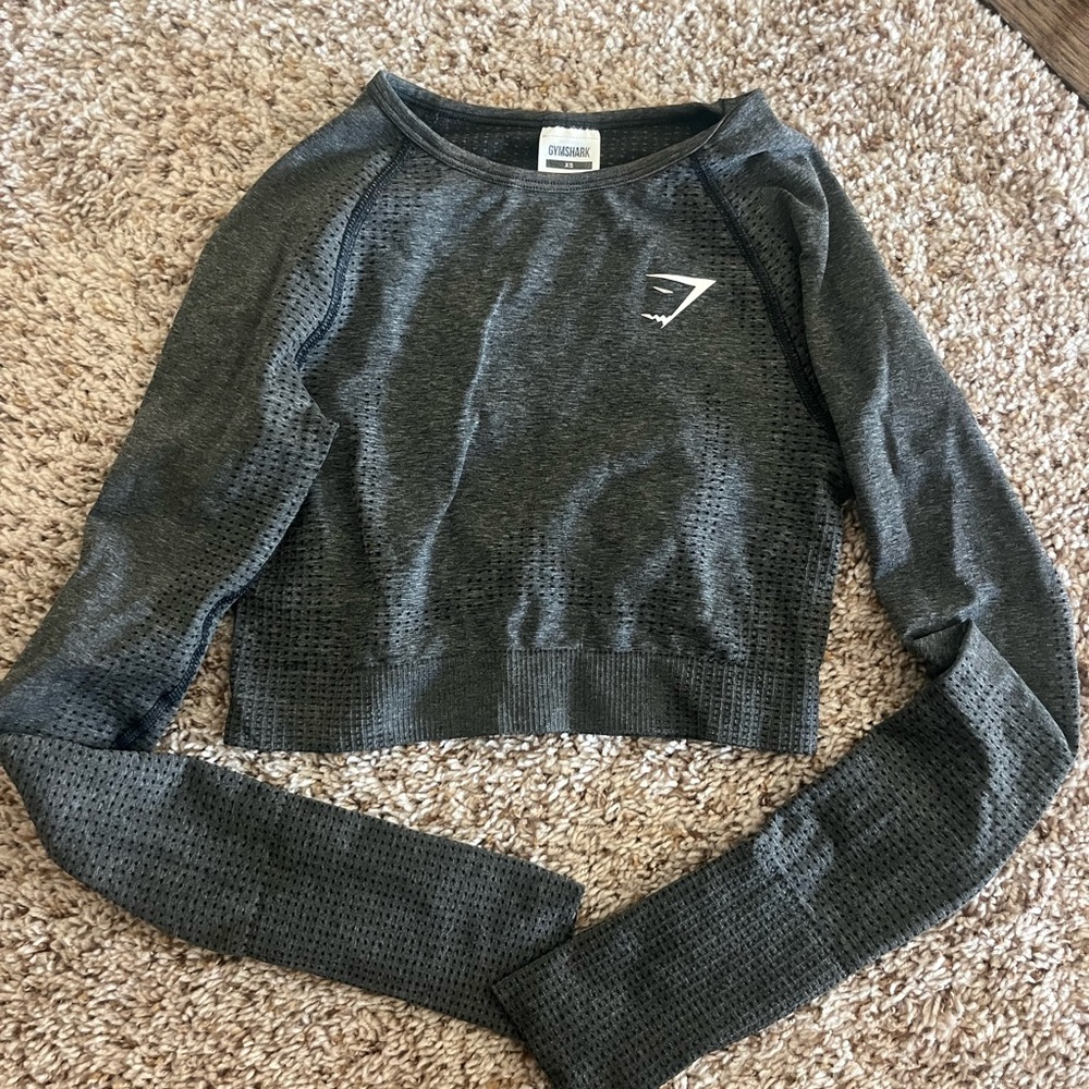 gym shark top